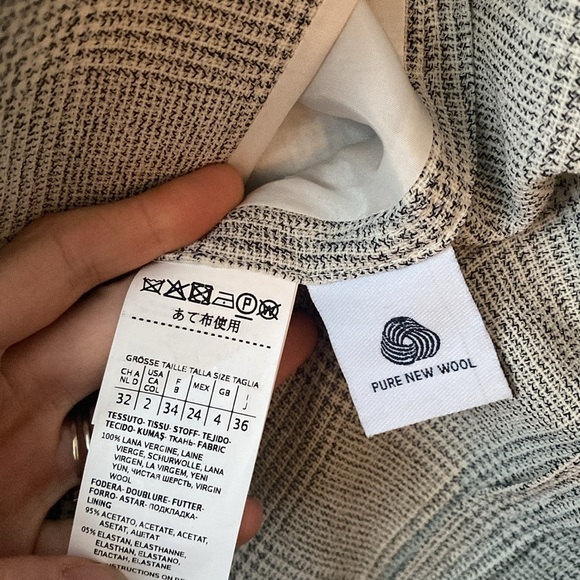 MaxMara 2 Gray plaid Wool 2-Button Blazer Jacket - Picture 4 of 7